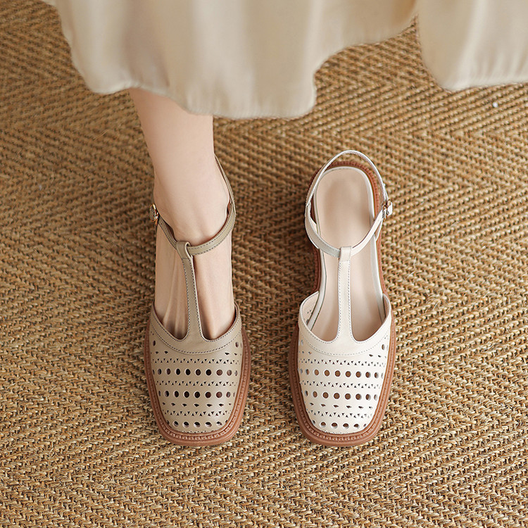 Women's Casual Sandals Low Top Round Toe Mid Chunky Heel Breathable