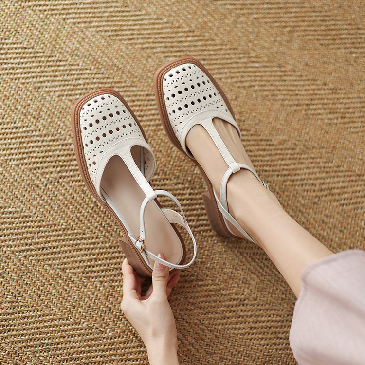 Women's Casual Sandals Low Top Round Toe Mid Chunky Heel Breathable